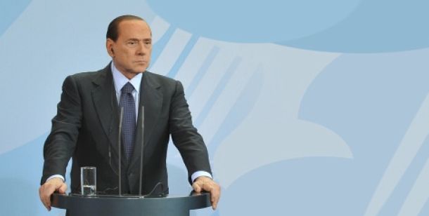 Silvio Berlusconi al centro del primo scontro della grande coalizione