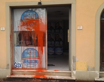 Sede Pdl devastata nel Valdarno