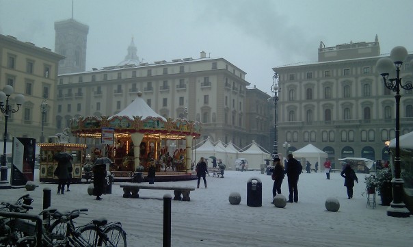 Firenze sempre imbiancata negli ultimi inverni. Quest'anno ancora non è successo. Domani potrebbe accadere
