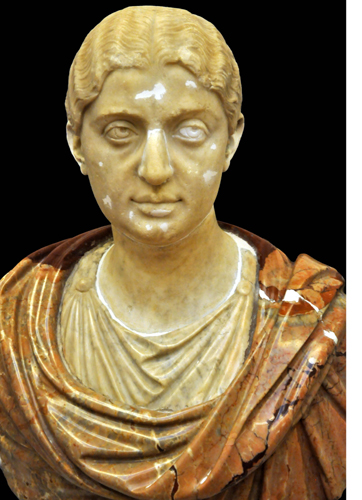 Uffizi, restaurato il busto lapideo di “Giulia Maesa”, durante il restauro (Foto Polo museale di Firenze)