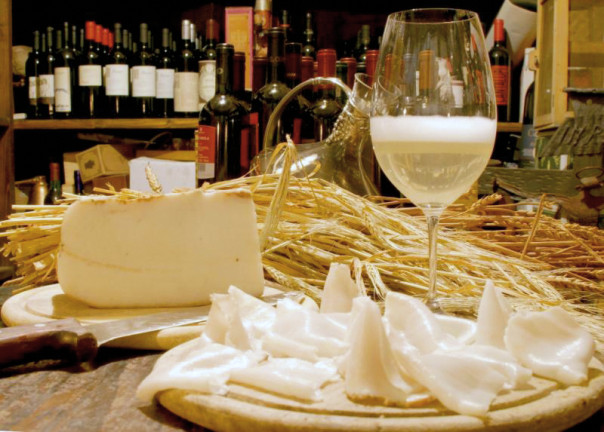 La gastronomia toscana in una App (Foto, fonte: Wikipedia)