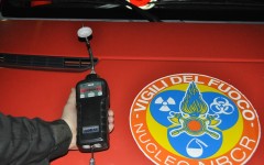 Un apparecchio che misura le fughe di gas utilizzato dai Vigili del Fuoco