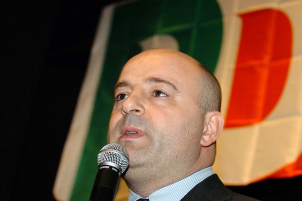 Anche Andrea Manciulli apre al disagio grillino