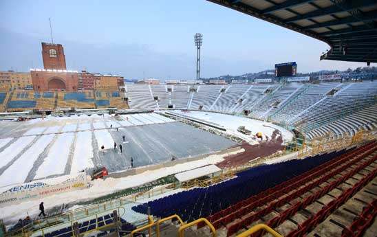 Lo stadio Dall'Ara non è nuovo a nevicate