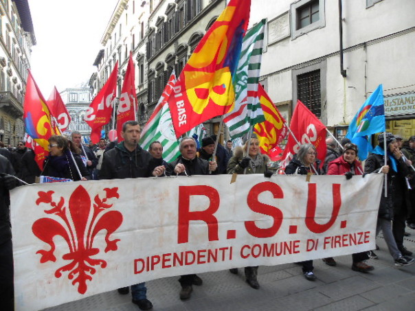 Domani presidio dei lavoratori del Comune sotto Palazzo Vecchio in vista dello sciopero il 24 marzo