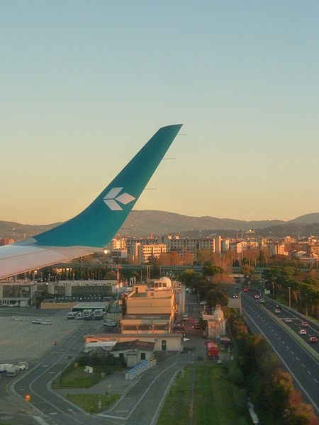 I sindaci della Piana riuniti per dire "no" alla pista parallela del Vespucci (foto, autore: Kattivik, fonte: Wikipedia)