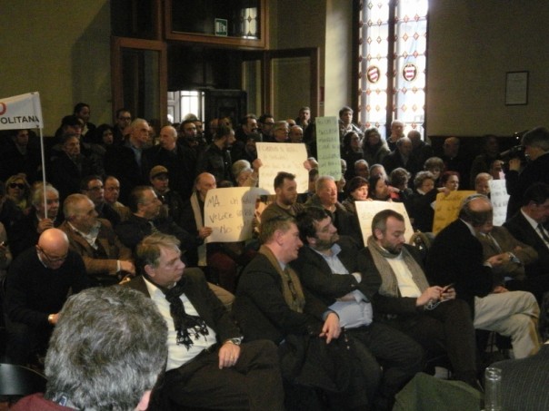 I sindaci della Piana uniti per dire "no" alla pista parallela