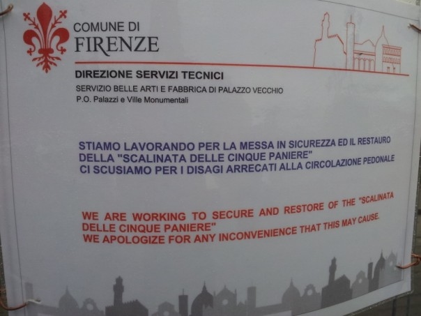 Il cartello di scuse dell'amministrazione