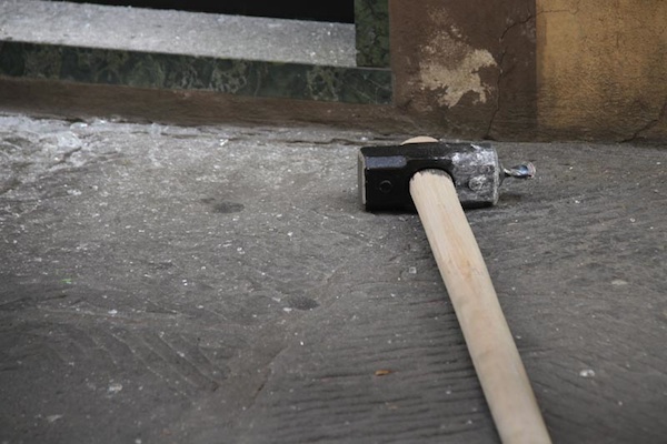 La mazza usata dai ladri