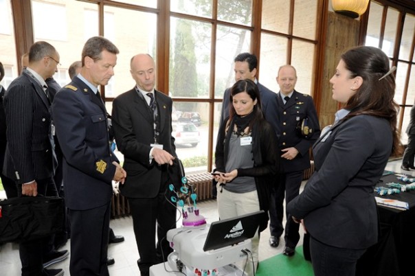 Il generale Pietro Valente, comandante Isma, ed il dottor Andrea Valeri, Presidente del Congresso Acoi