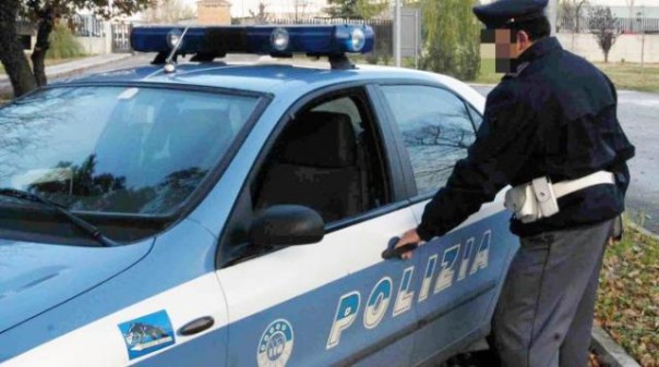 L'arresto del dominicano rapinatore è stato effettuato dalla Polizia