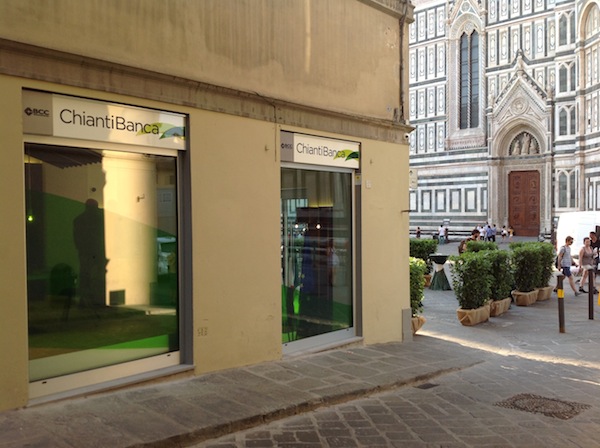 La nuova filiale di ChiantiBanca in piazza del Duomo a Firenze