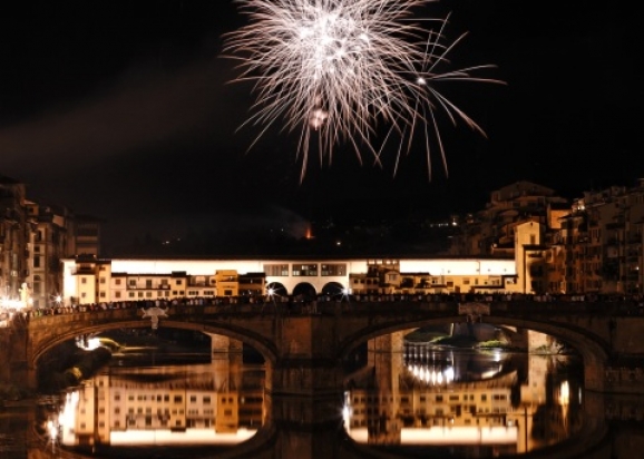 I fuochi che festeggiano San Giovanni, patrono di Firenze