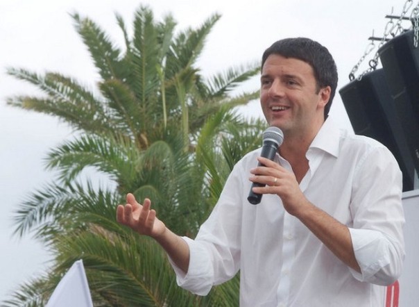 Matteo Renzi esce allo scoperto e si dice disponibile a guidare il Pd