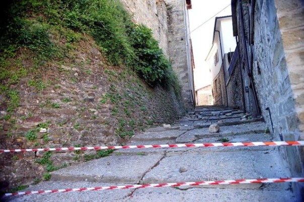 Aumentano i danni del terremoto in Lunigiana e Garfagnana