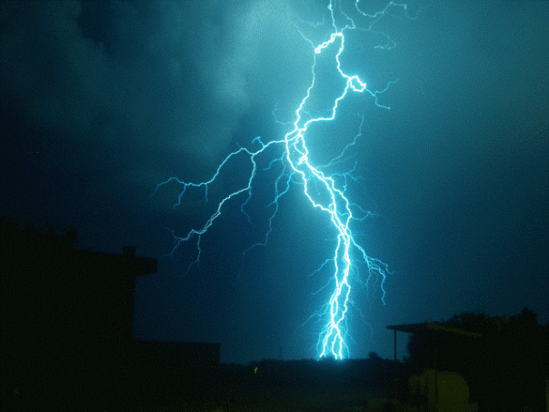 Temporali e fulmini sempre più frequenti durante l'estate