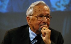 L'ex venerabile ed ex commendatore Licio Gelli