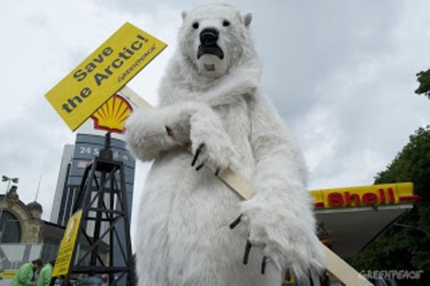 CCampagna Greenpeace, «Save The Arctic»