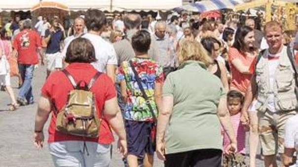 Anche i turisti stranieri sentono la crisi e spendono di meno