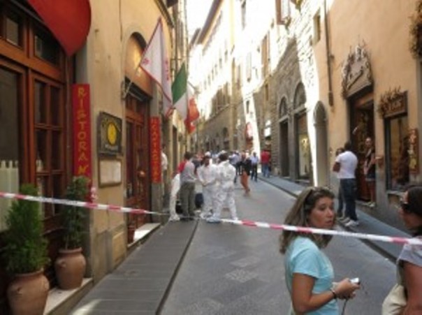 Gli inquirenti sono vicini a catturare i killer di via della Condotta a Firenze