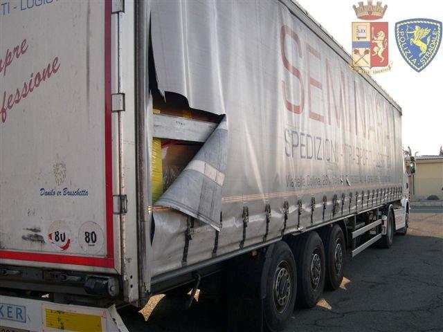 Rapina in autostrada