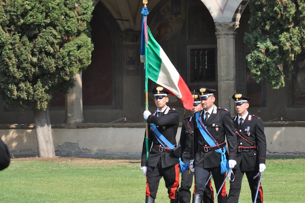 La Bandiera d'Istituto della Scuola Marescialli Carabinieri