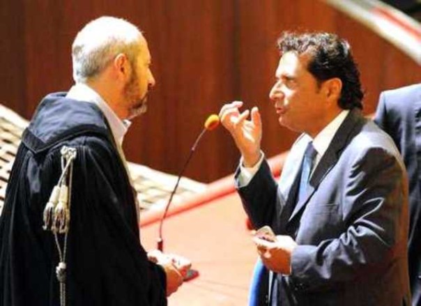 Francesco Schettino in aula a Grosseto