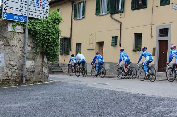 La Nazionale azzurra in allenamento sul percorso iridato fiorentino