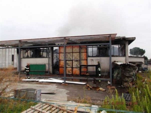 L'azienda a fuoco a Castiglion fiorentino