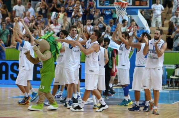 Strepitosa l'Italia del basket di coach Pianigiani
