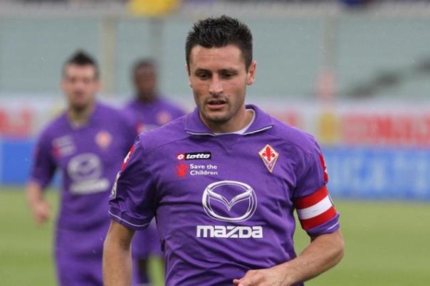 Manuel Pasqual è tornato a Firenze dopo l'infortunio in Nazionale