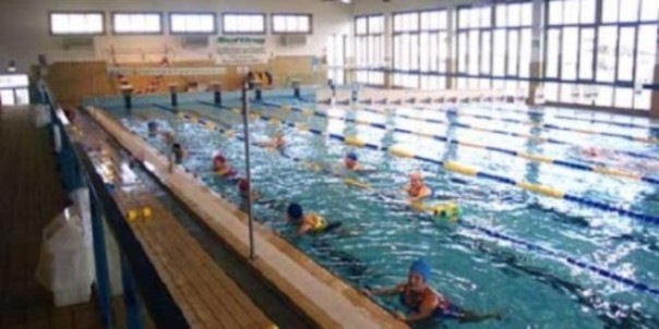 La piscina comunale di Pisa dove è avvenuta la tragedia