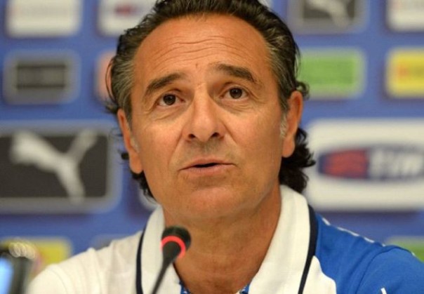 Cesare Prandelli per ora ha in testa solo il Mondiale, il futuro lo deciderà sono successivamente