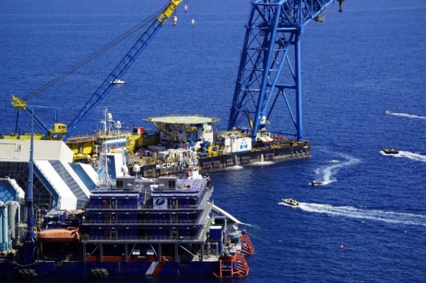 «Un’impresa mai tentata prima» ha detto Gabrielli definendo l’operazione di rotazione della Concordia 