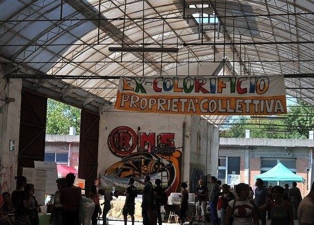 L'ex Colorificio Toscano occupato