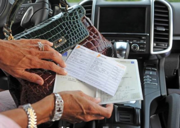 Bollo auto, ridotto in Toscana per l'autonoleggio