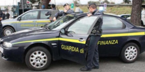 Il-blitz-della-Guardia-di-Finanza-di-Firenze-
