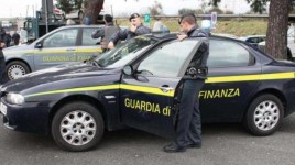 Il blitz della Guardia di Finanza di Firenze