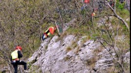 Intervento del soccorso alpino, salvato un anziano caduto in una scarpata