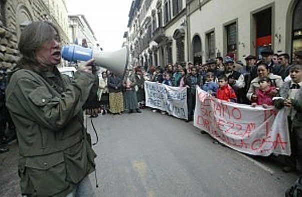 Lorenzo Bargellini, leader del movimento di lotta per la casa di Firenze
