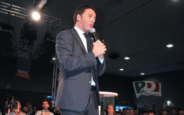 Matteo Renzi dalla Fiera del Levante di Bari lancia la sfida al Pd