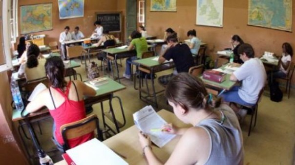 Scuola, cresce di anno in anno la spesa a carico delle famiglie