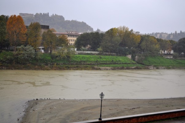 Un tratto dell'Arno a Firenze