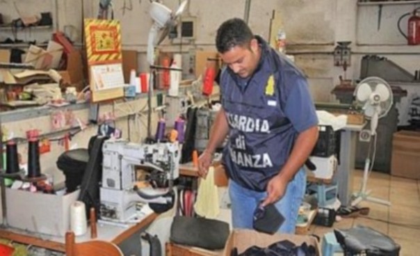 Gdf, controlli nelle ditte cinesi dell'area fiorentina