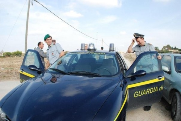 Indagine della Gdf di Prato