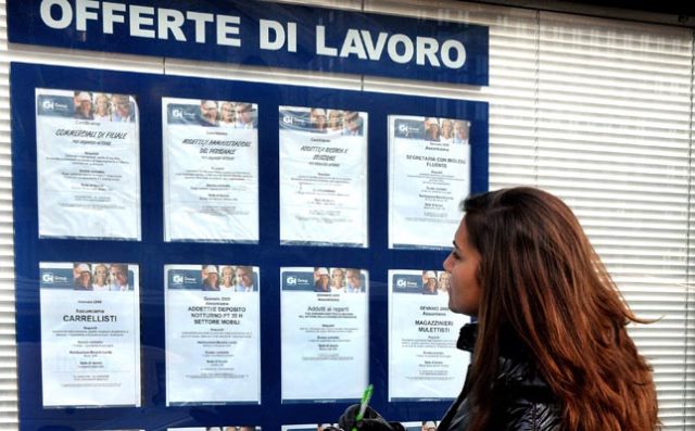 La disoccupazione affossa le giovani generazioni