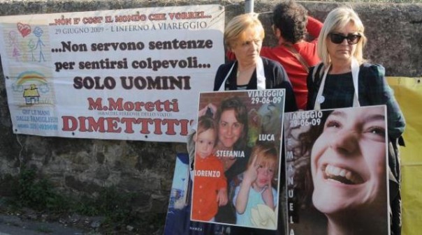 La richiesta di giustizia da parte dei familiari delle vittime