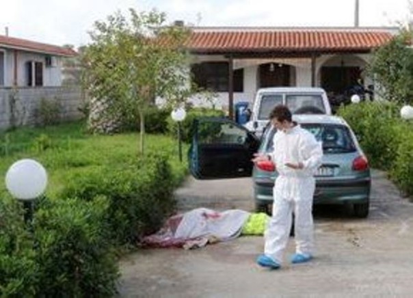 Le indagini dei Ris nella proprietà di Francesca Benetti