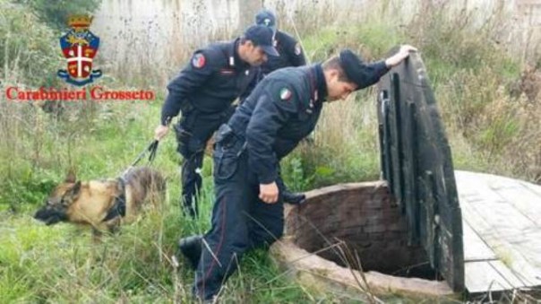 Le ricerche dei carabinieri in Maremma per trovare il corpo di Francesca Benetti