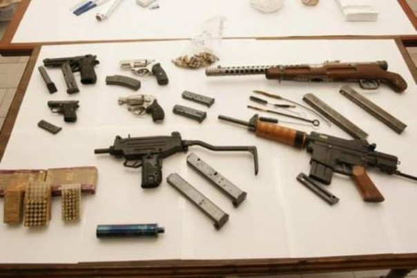 Sequestro di armi in Toscana